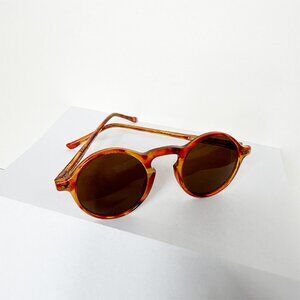 ALFRED SUNG - Vintage Women's Tortoiseshell Sunglasses